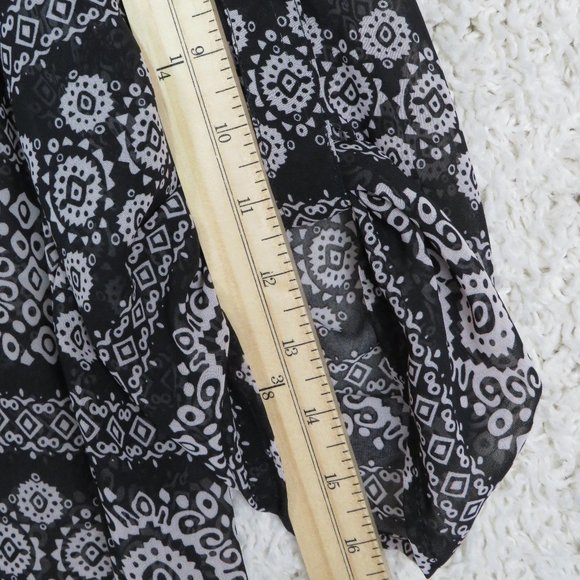 Bluebell* Women's 3/4 Sleeve High/Low Curved Hem V-Neck Blouse Size ~ 2XL‎ - Picture 11 of 11